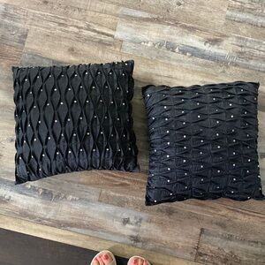 18 X 18 decorative pillows